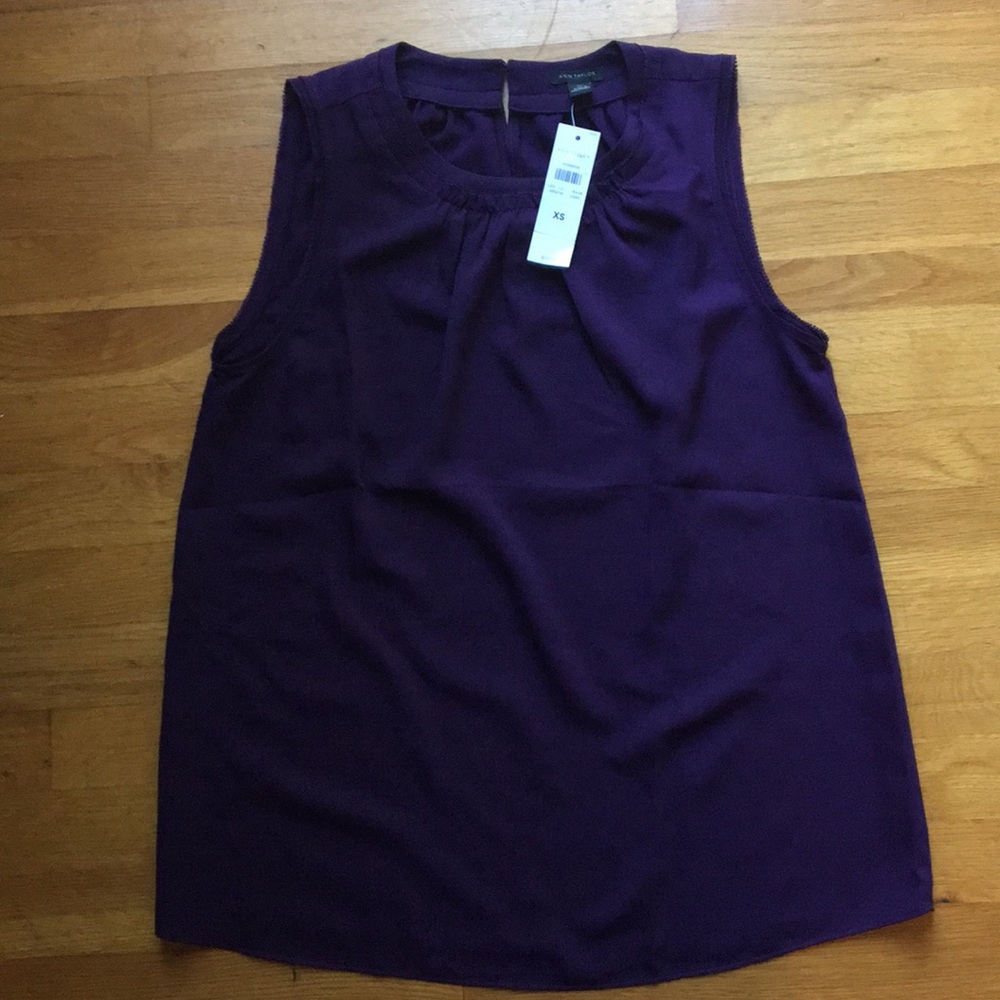 Last price drop! New w/ tags Ann Taylor Blouse